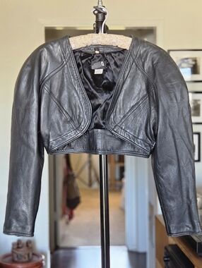 VTG 80s Black Leather Cropped Bolero Jacket Made In England